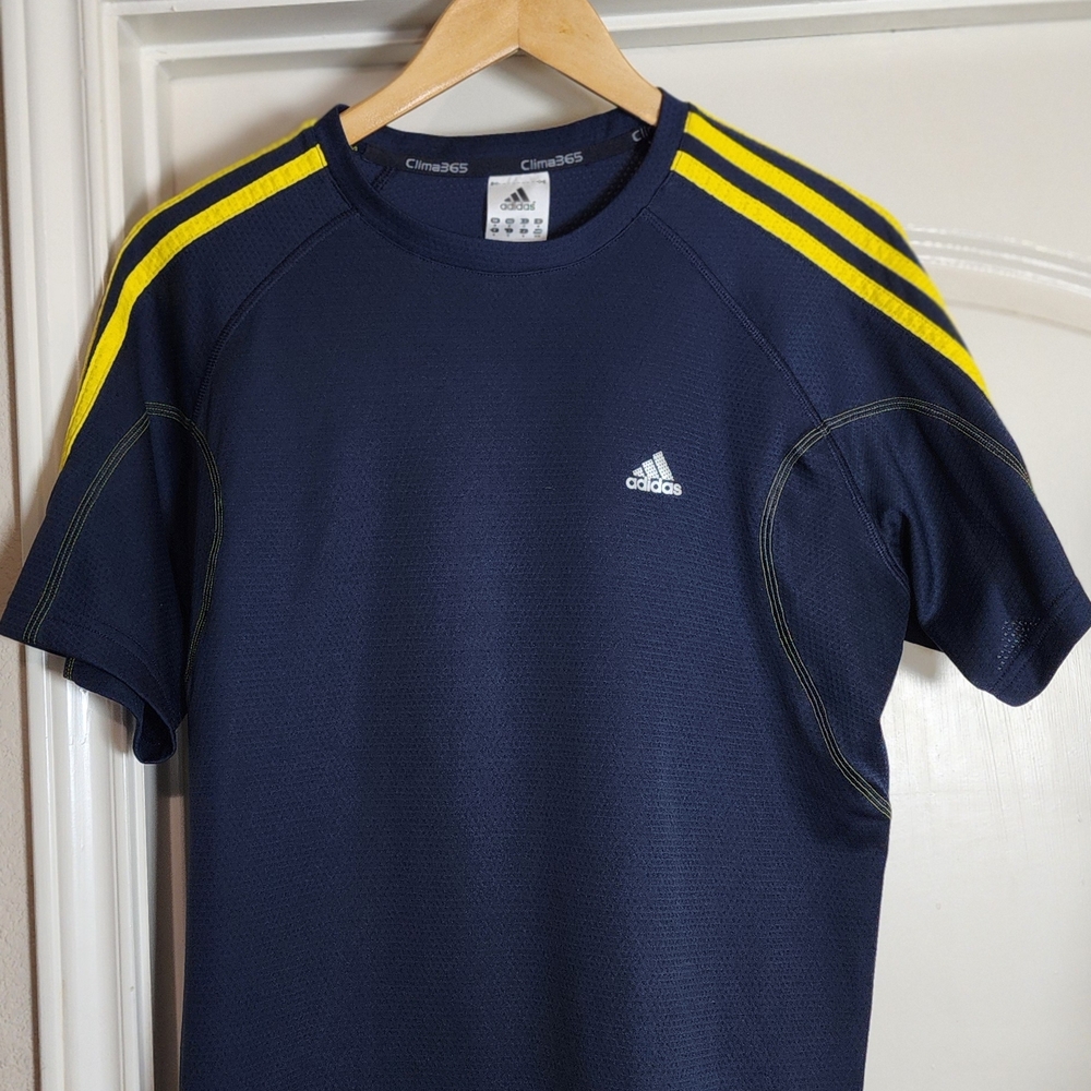 adidas Navy Short Sleeve Athletic Tee with‎ Yellow Shoulder Stripes